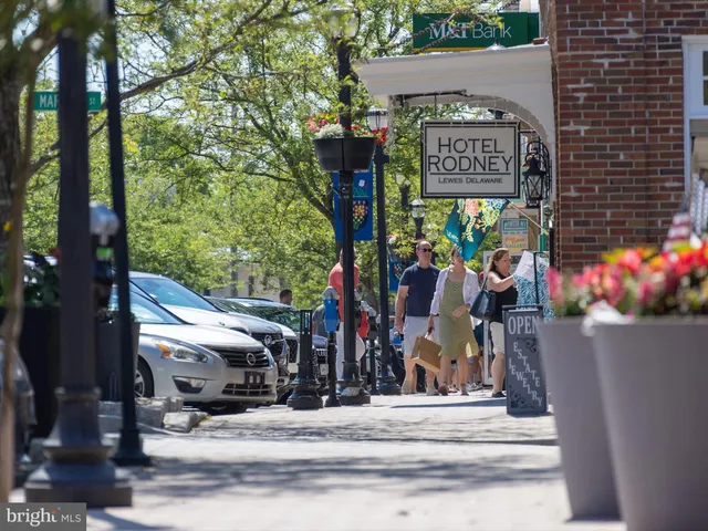 $1,700,000 | 16656 New Road, Lewes, DE 19958