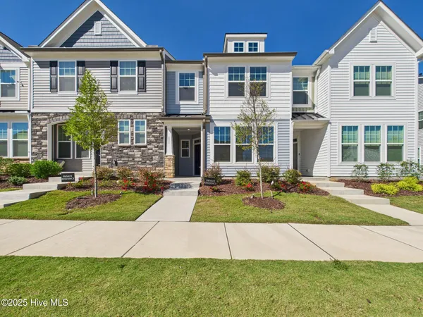 $1,850 | 458 Channel Drop Drive, Clayton, NC 27520