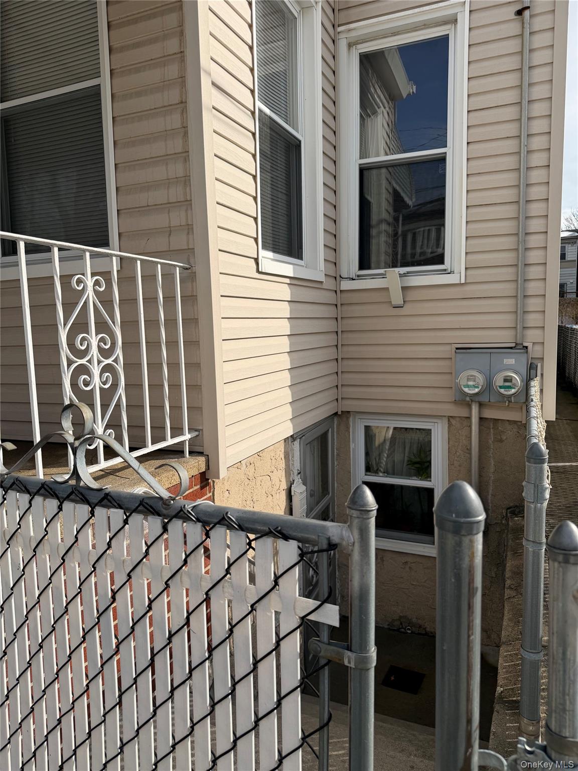 104-44 47th Avenue Queens, NY 11368 - Photo 8 of 27