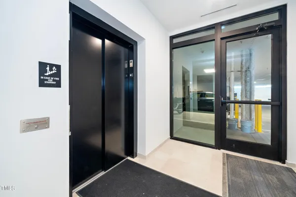 $475,000 | 615 West Peace Street, Unit 306, Raleigh, NC 27603