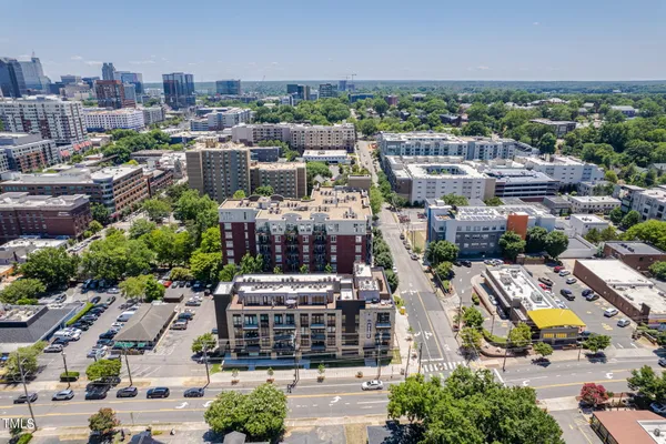 $475,000 | 615 West Peace Street, Unit 306, Raleigh, NC 27603