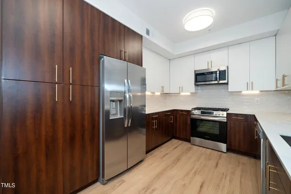 $475,000 | 615 West Peace Street, Unit 306, Raleigh, NC 27603