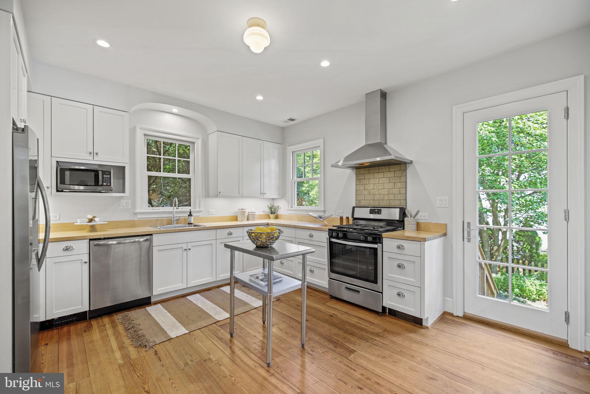 4565 Grant Road Northwest Washington, DC 20016 - Photo 12 of 31 Updated kitchen w/ stainless steel appliances