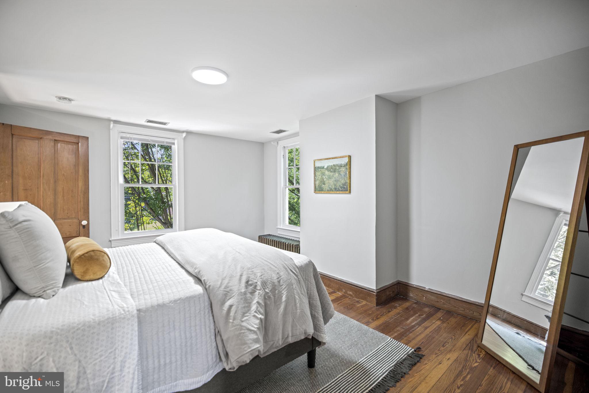 4565 Grant Road Northwest Washington, DC 20016 - Photo 21 of 31 Second bedroom