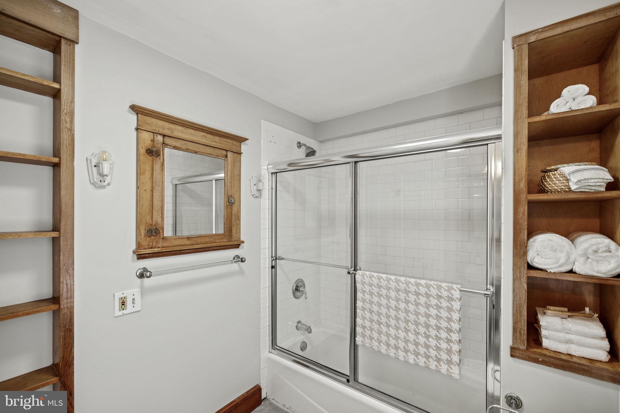 4565 Grant Road Northwest Washington, DC 20016 - Photo 23 of 31