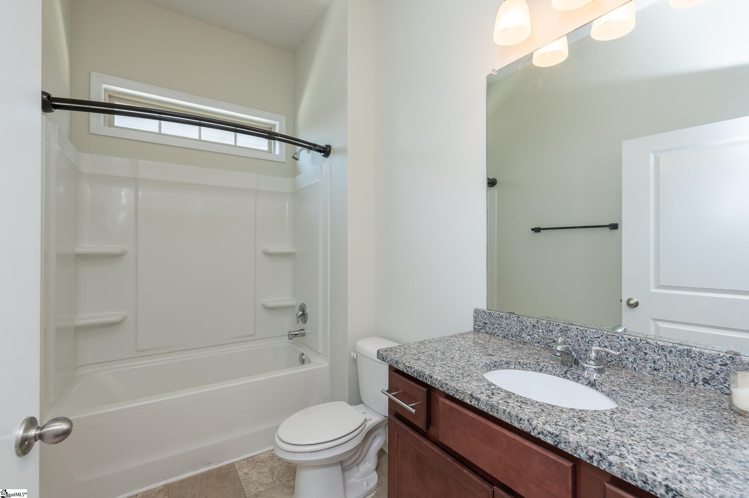 7 Common Oaks Court Simpsonville, SC 29681 - Photo 21 of 39