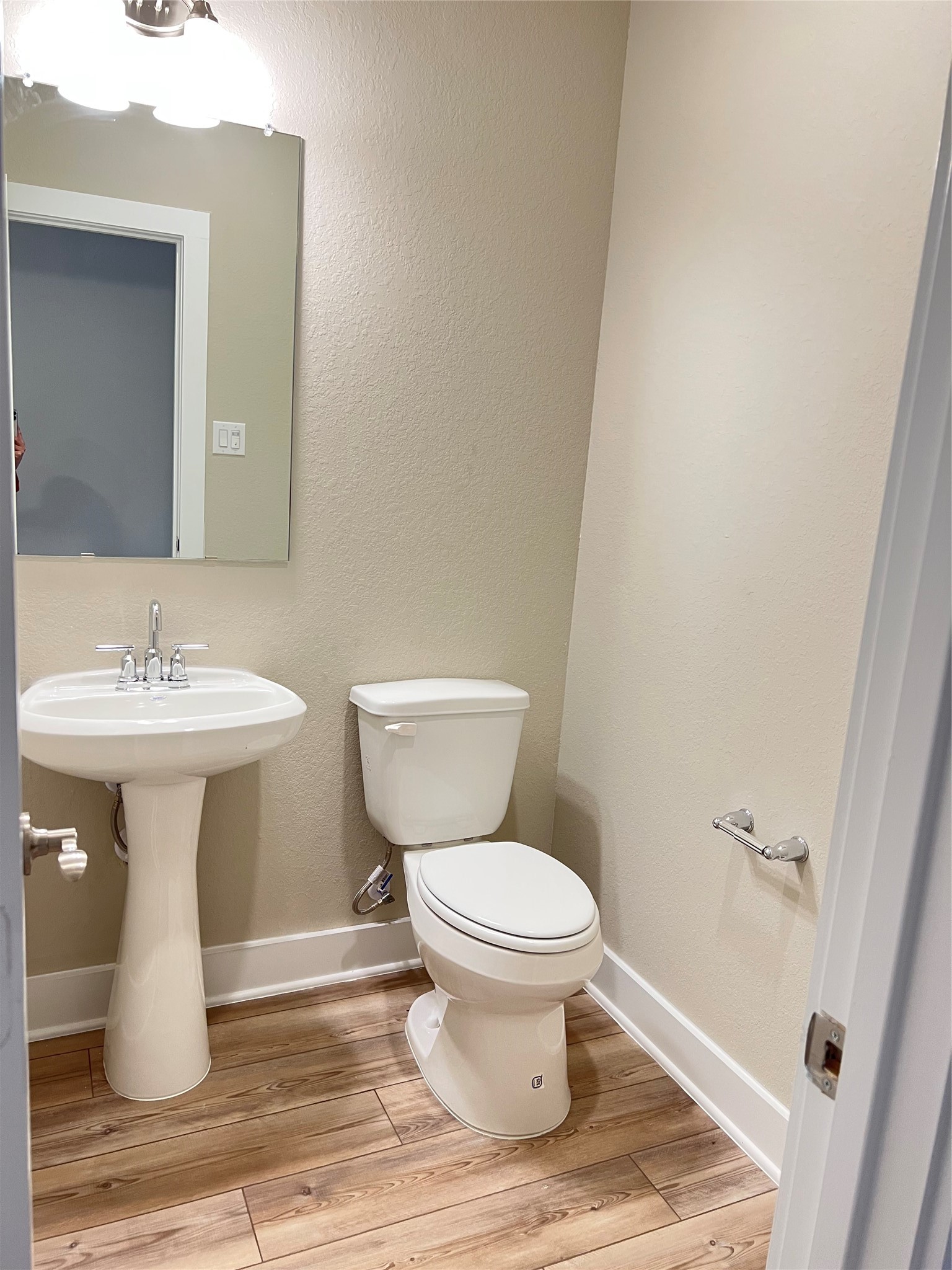 17680 Tree Of Heaven Conroe, TX 77385 - Photo 5 of 40