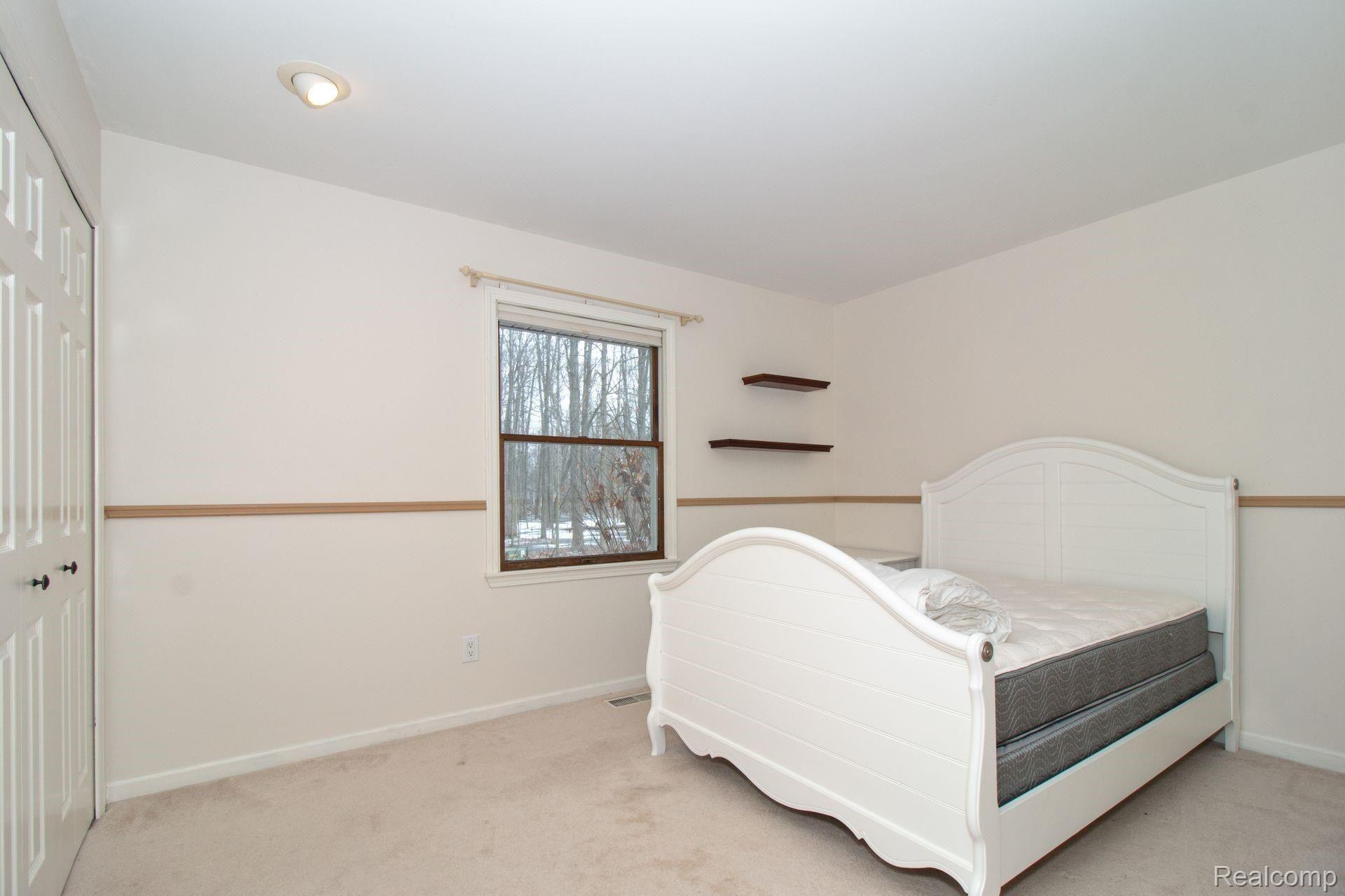 7355 Golf Club Road Howell, MI 48843 - Photo 16 of 25 16.jpg