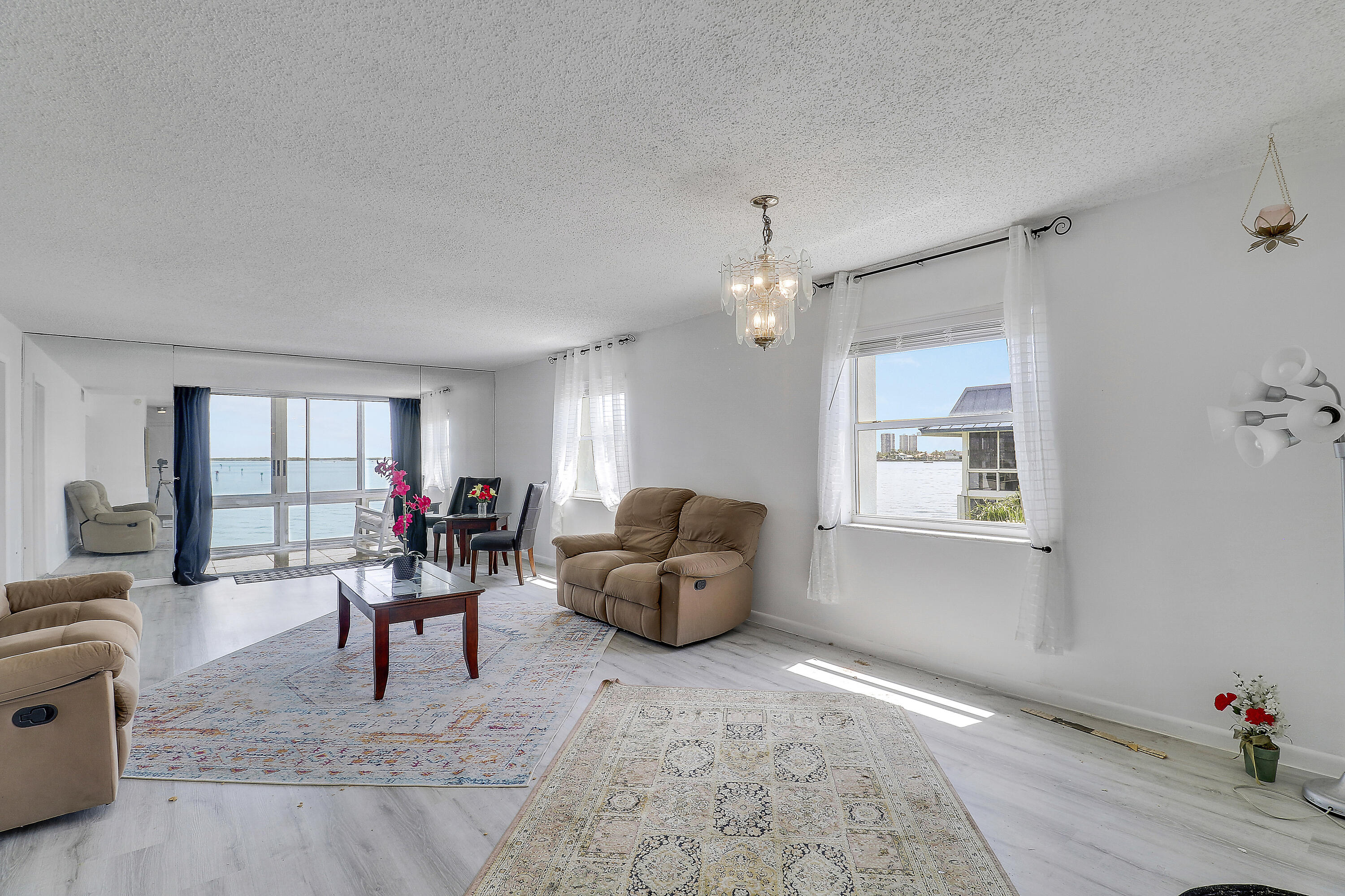 410 Wilma Circle, Unit 308 Riviera Beach, FL 33404 - Photo 24 of 37 House 1-12