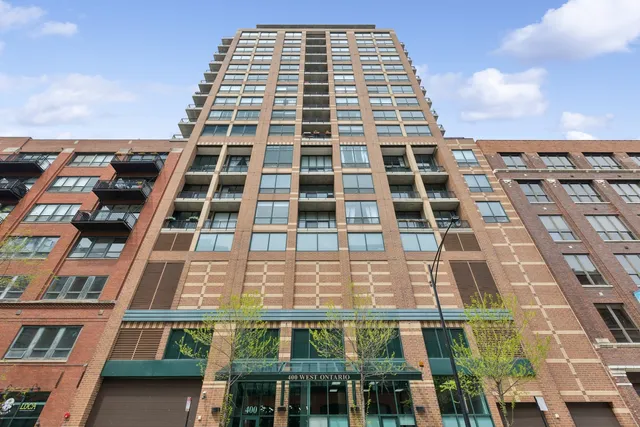 $450,000 | 400 West Ontario Street, Unit 513, Chicago, IL 60654