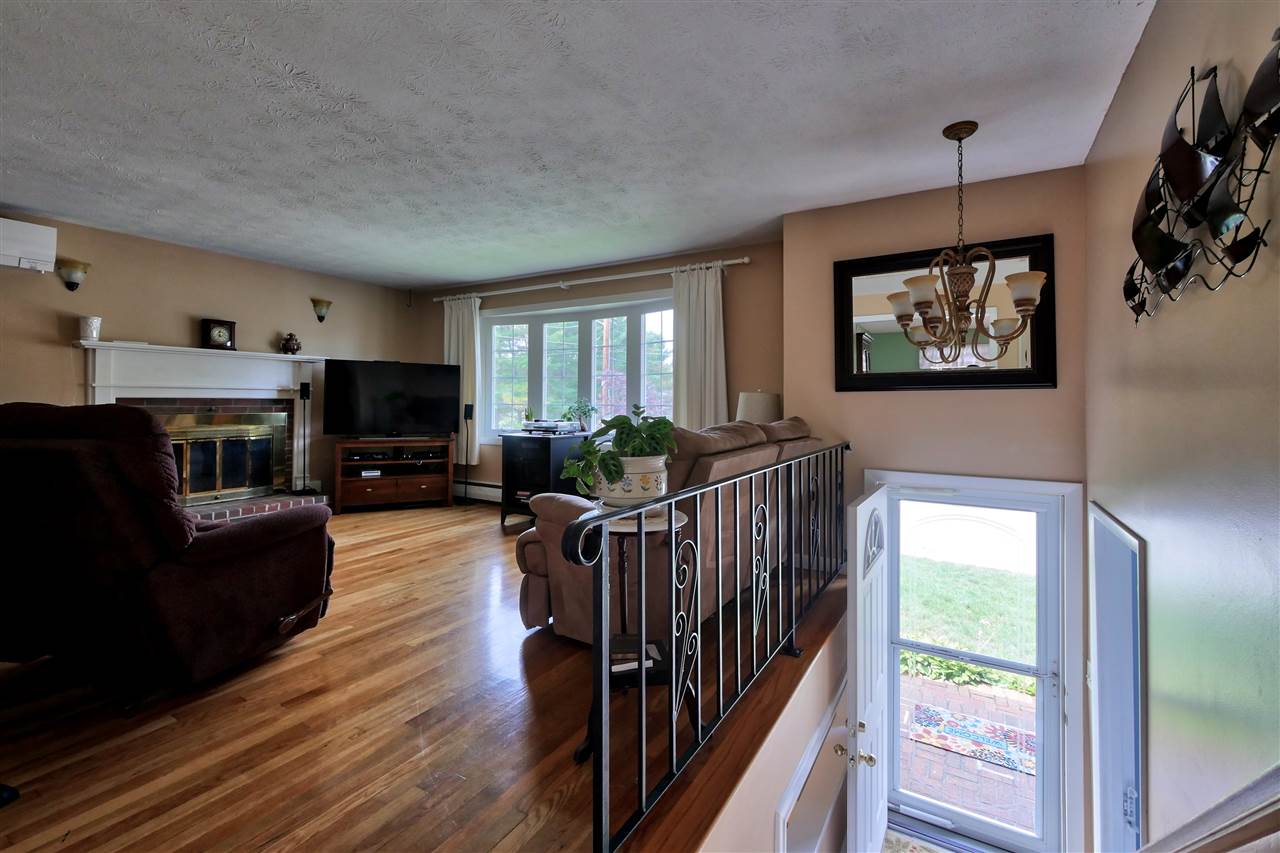 40 Dunloggin Road Nashua, NH 03063 - Photo 15 of 35 Gallery Image 15