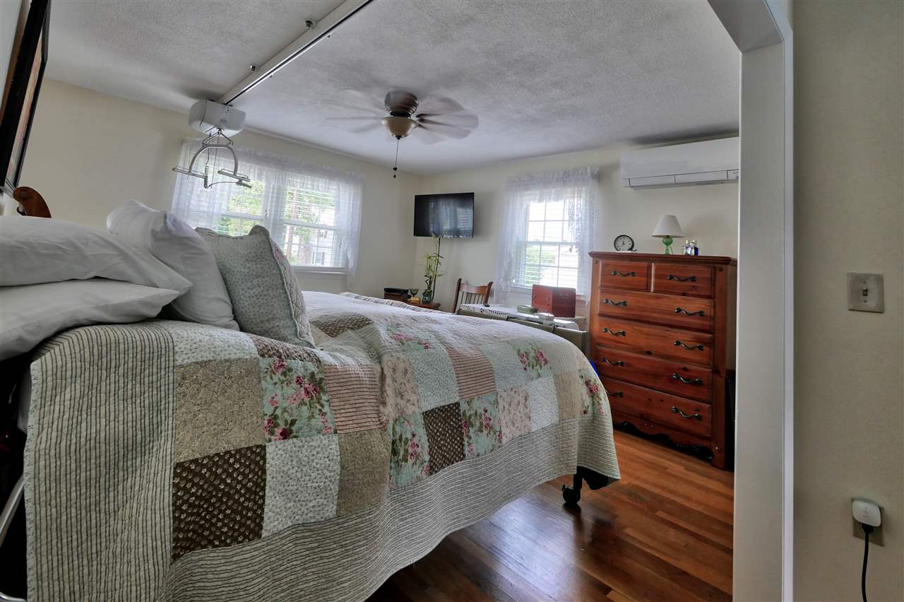 40 Dunloggin Road Nashua, NH 03063 - Photo 28 of 35 Gallery Image 28