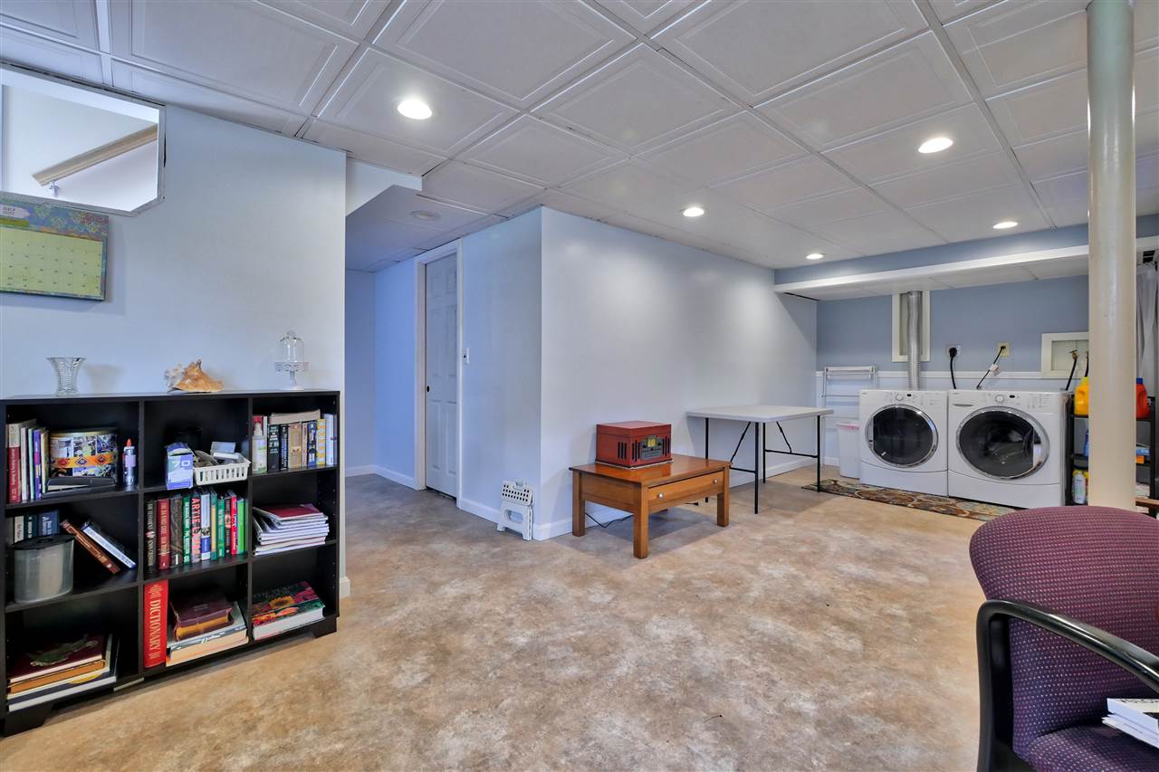 40 Dunloggin Road Nashua, NH 03063 - Photo 33 of 35 Gallery Image 33