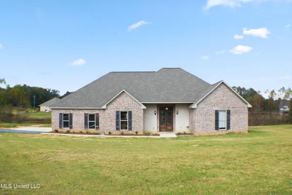 $439,000 | 1030 Greenbriar Lane, McComb, MS 39648