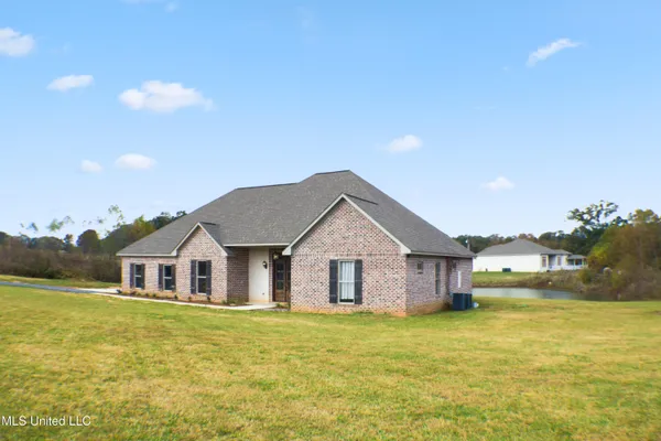 $439,000 | 1030 Greenbriar Lane, McComb, MS 39648