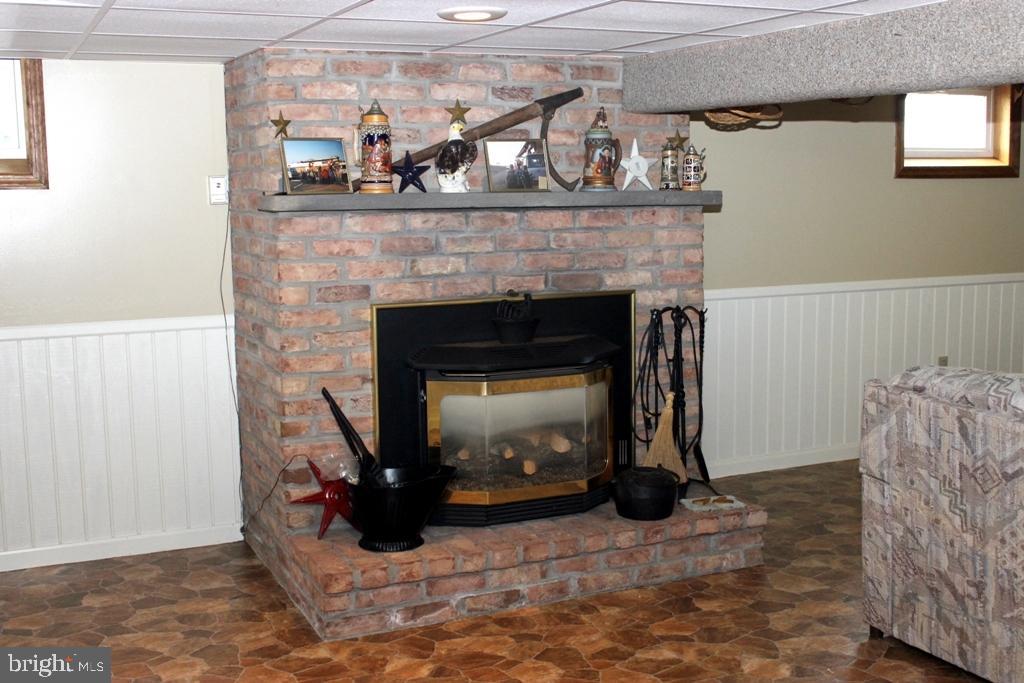 825 Newport Road Manheim, PA 17545 - Photo 15 of 19 Gallery Image 15