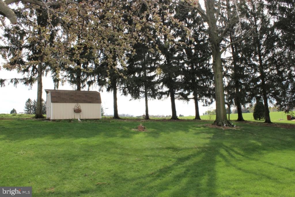 825 Newport Road Manheim, PA 17545 - Photo 16 of 19 Gallery Image 16