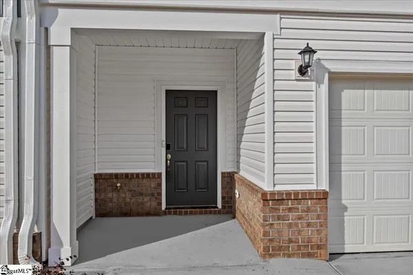 $254,900 | 429 Blissful Court, Taylors, SC 29687