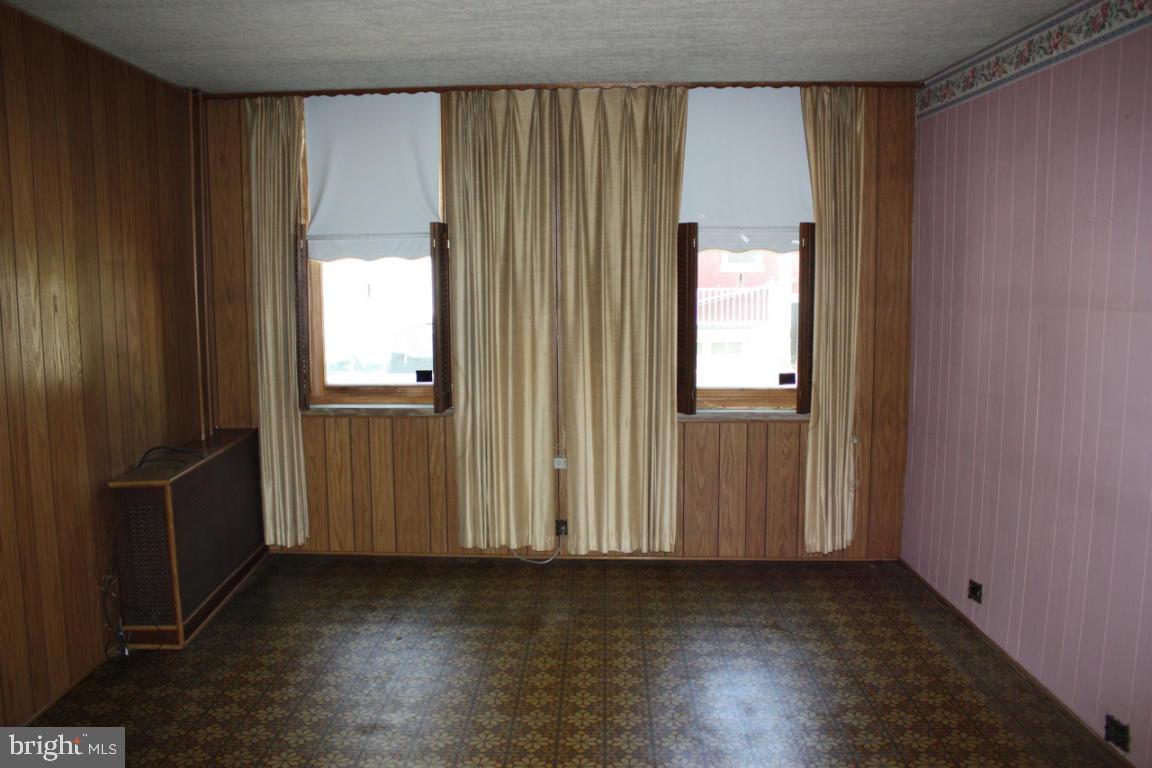 664 St Joseph Street Lancaster, PA 17603 - Photo 3 of 17 Gallery Image 3