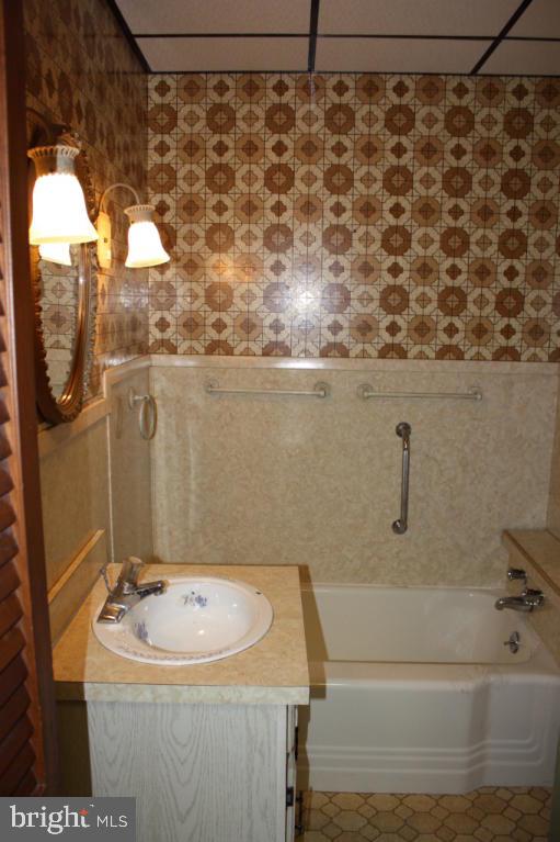 664 St Joseph Street Lancaster, PA 17603 - Photo 8 of 17 Gallery Image 8