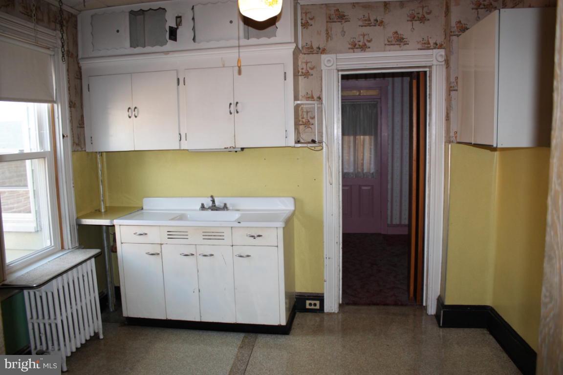 664 St Joseph Street Lancaster, PA 17603 - Photo 10 of 17 Gallery Image 10