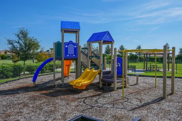 $4,750 | 5363 Vaccaro Court, Bradenton, FL 34211