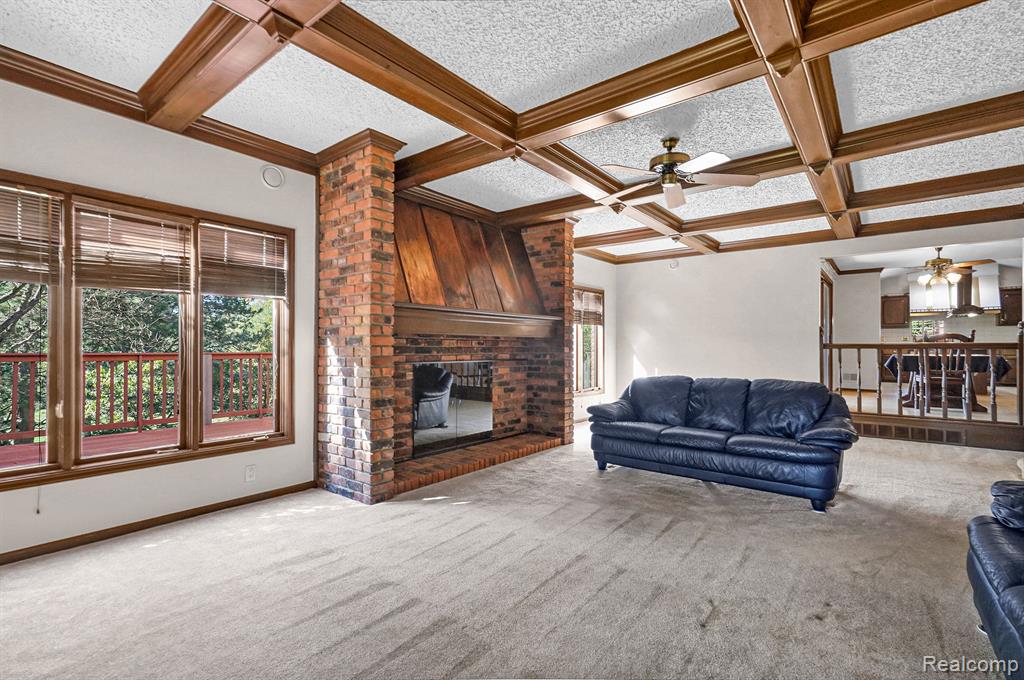 2455 Munster Road Rochester Hills, MI 48309 - Photo 13 of 36