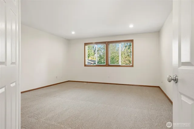 $799,000 | 14019 52nd Avenue West, Unit B, Edmonds, WA 98026