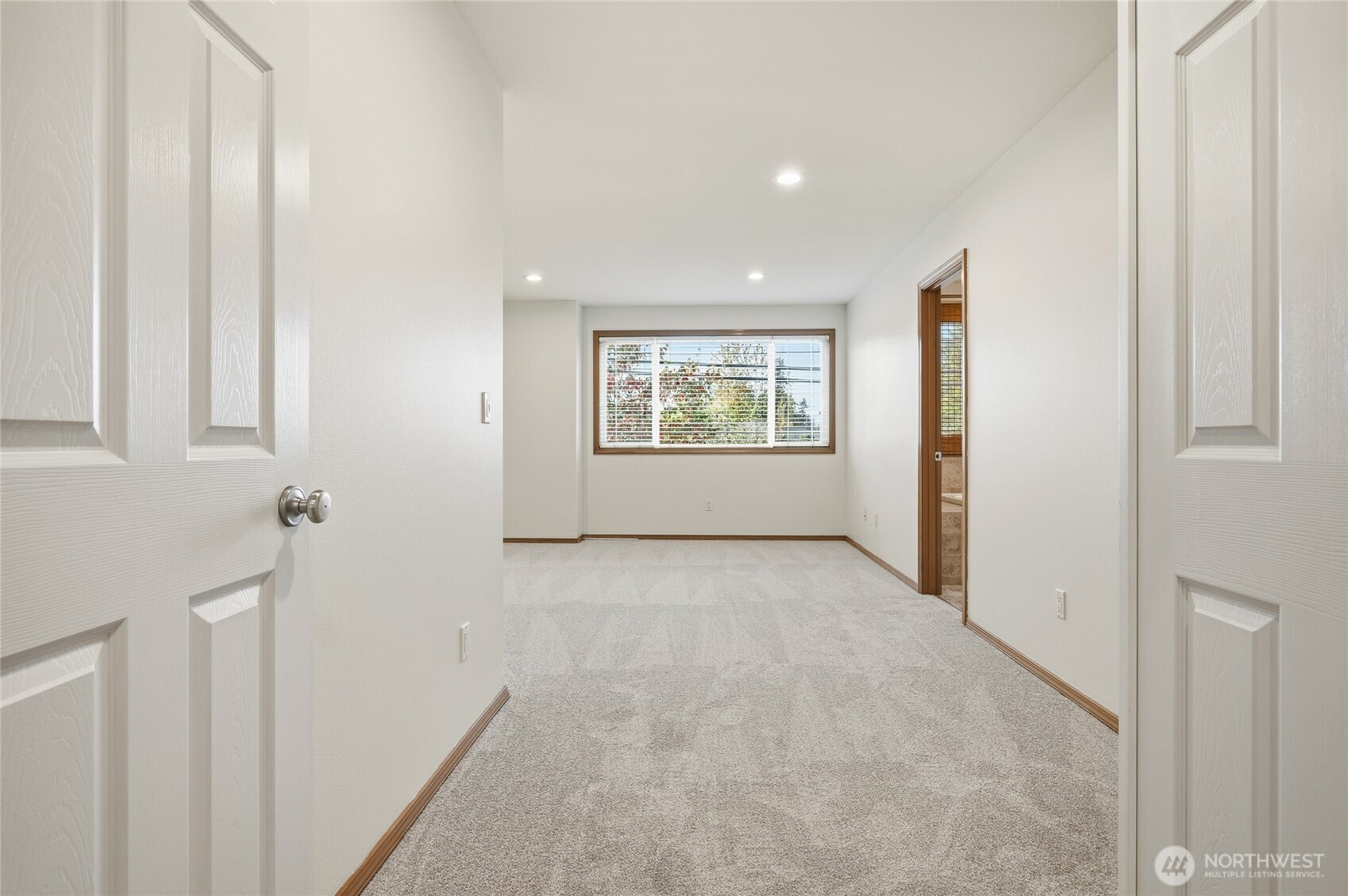 14019 52nd Avenue West, Unit B Edmonds, WA 98026 - Photo 23 of 38 a view of an empty room with a window