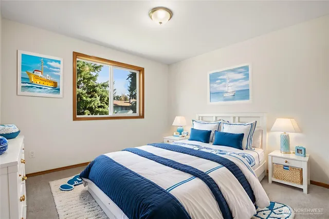 $799,000 | 14019 52nd Avenue West, Unit B, Edmonds, WA 98026