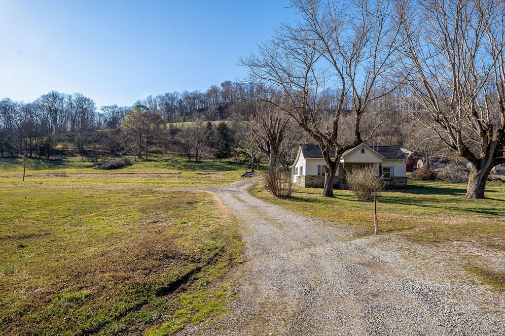 61 Kemp Hollow Road Pleasant Shade, TN 37145 - Photo 17 of 23 Gallery Image 17