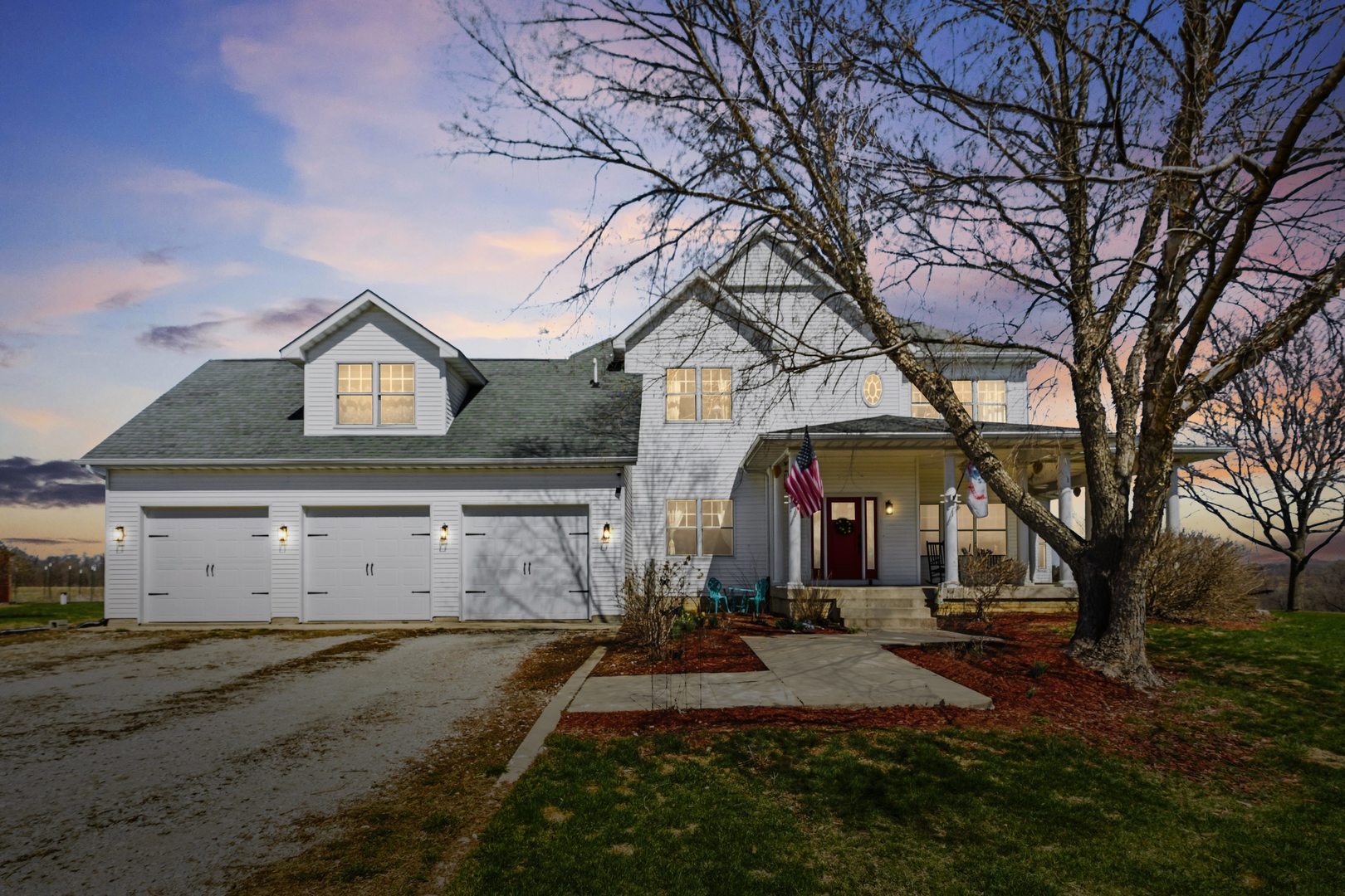 3203 148th Avenue Milan, IL 61264 - Photo 2 of 65 front view of a house with a yard