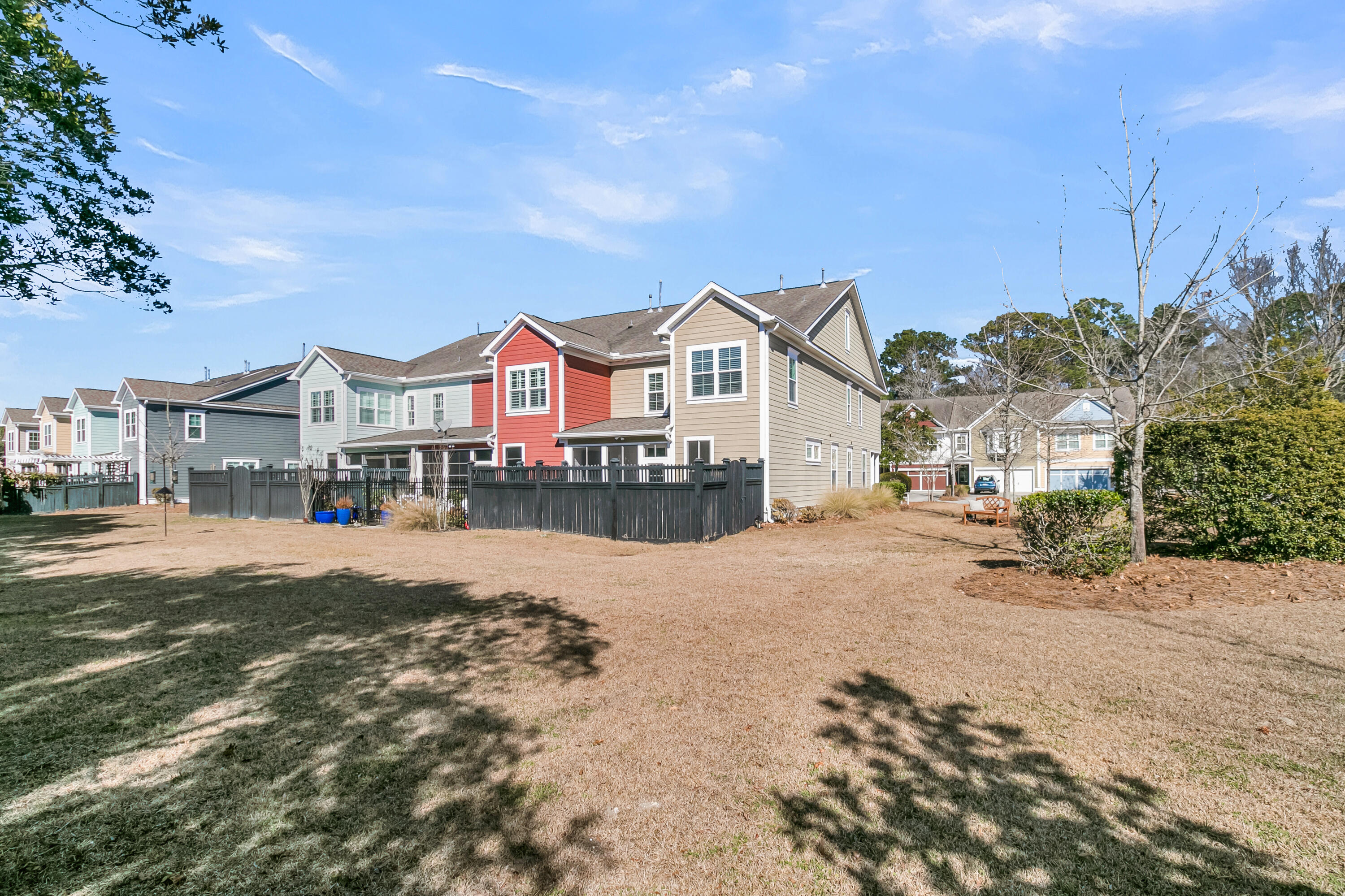 2569 Kings Gate Lane Mount Pleasant, SC 29466 - Photo 13 of 55 End unit