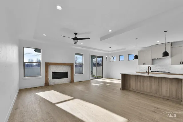 $649,900 | 9875 West Snow Wolf Lane, Star, ID 83669