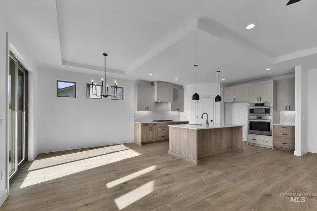 $649,900 | 9875 West Snow Wolf Lane, Star, ID 83669