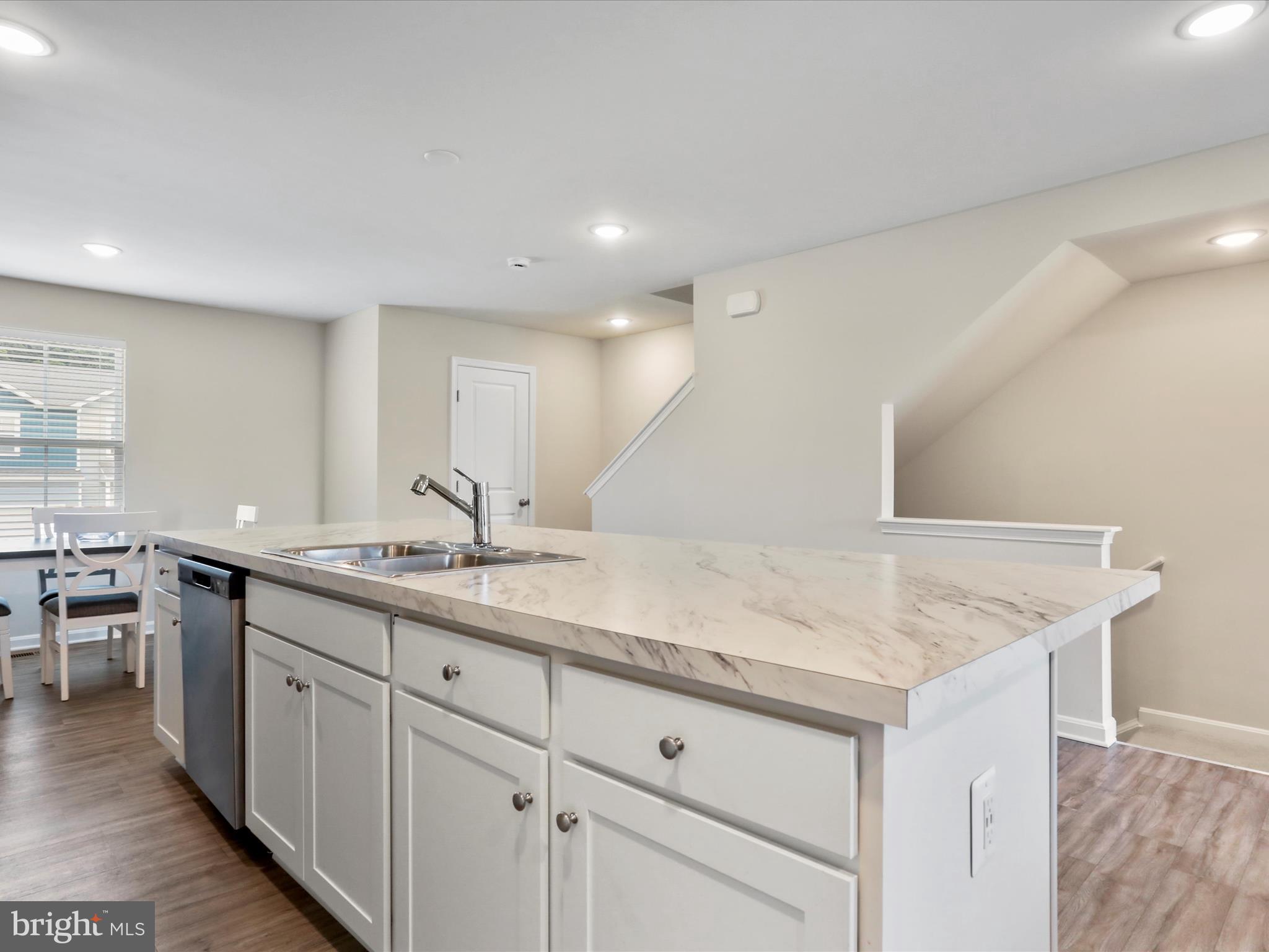 35 Stifftail Road Hedgesville, WV 25427 - Photo 11 of 30 Kitchen island