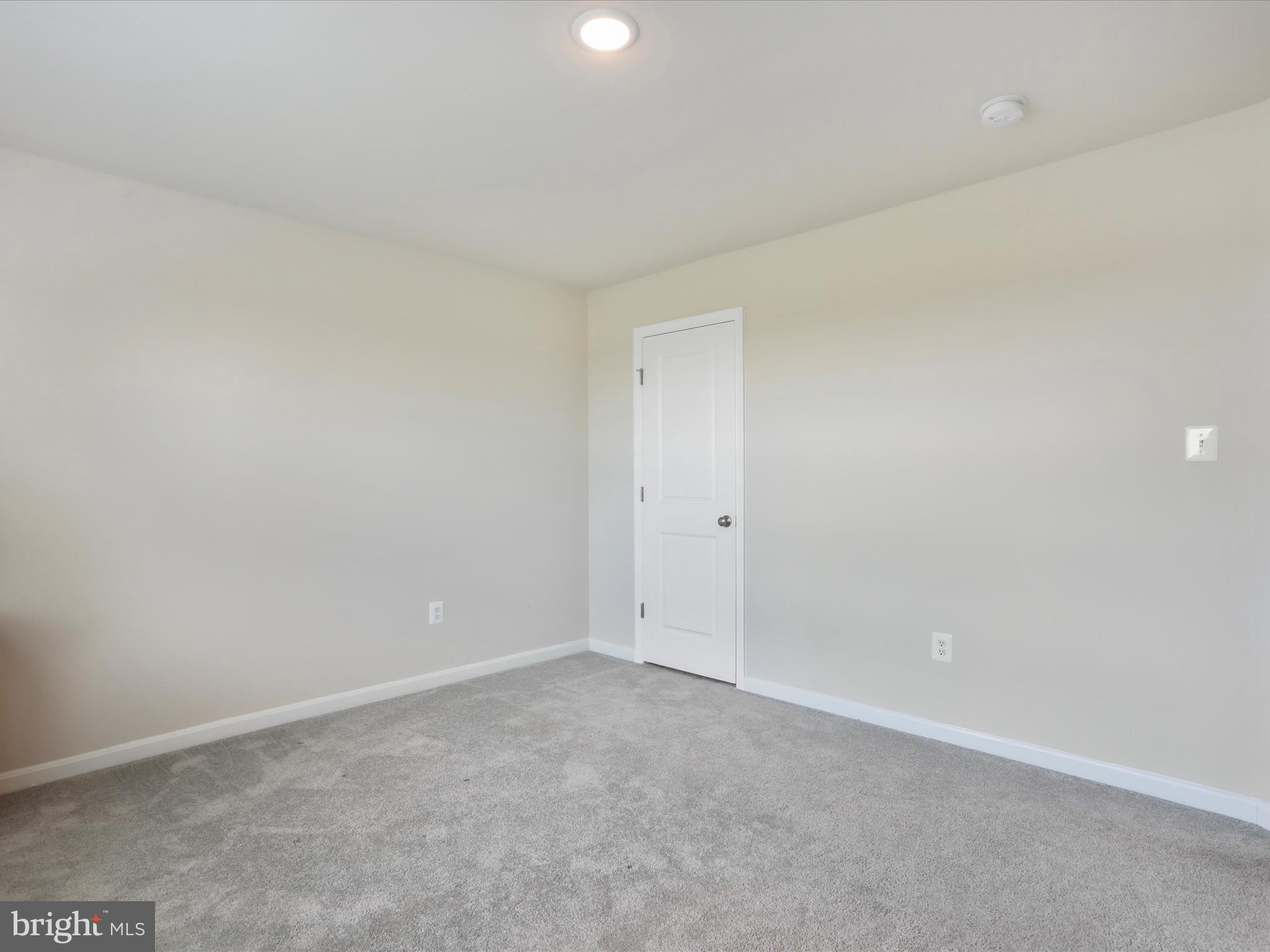 35 Stifftail Road Hedgesville, WV 25427 - Photo 29 of 30 Primary bedroom