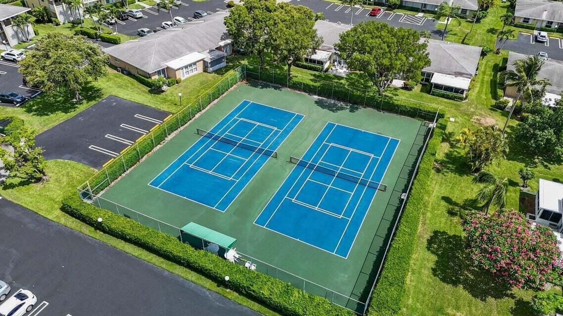 1141 Violet Terrace, Unit 101 Delray Beach, FL 33445 - Photo 17 of 20 Pickleball