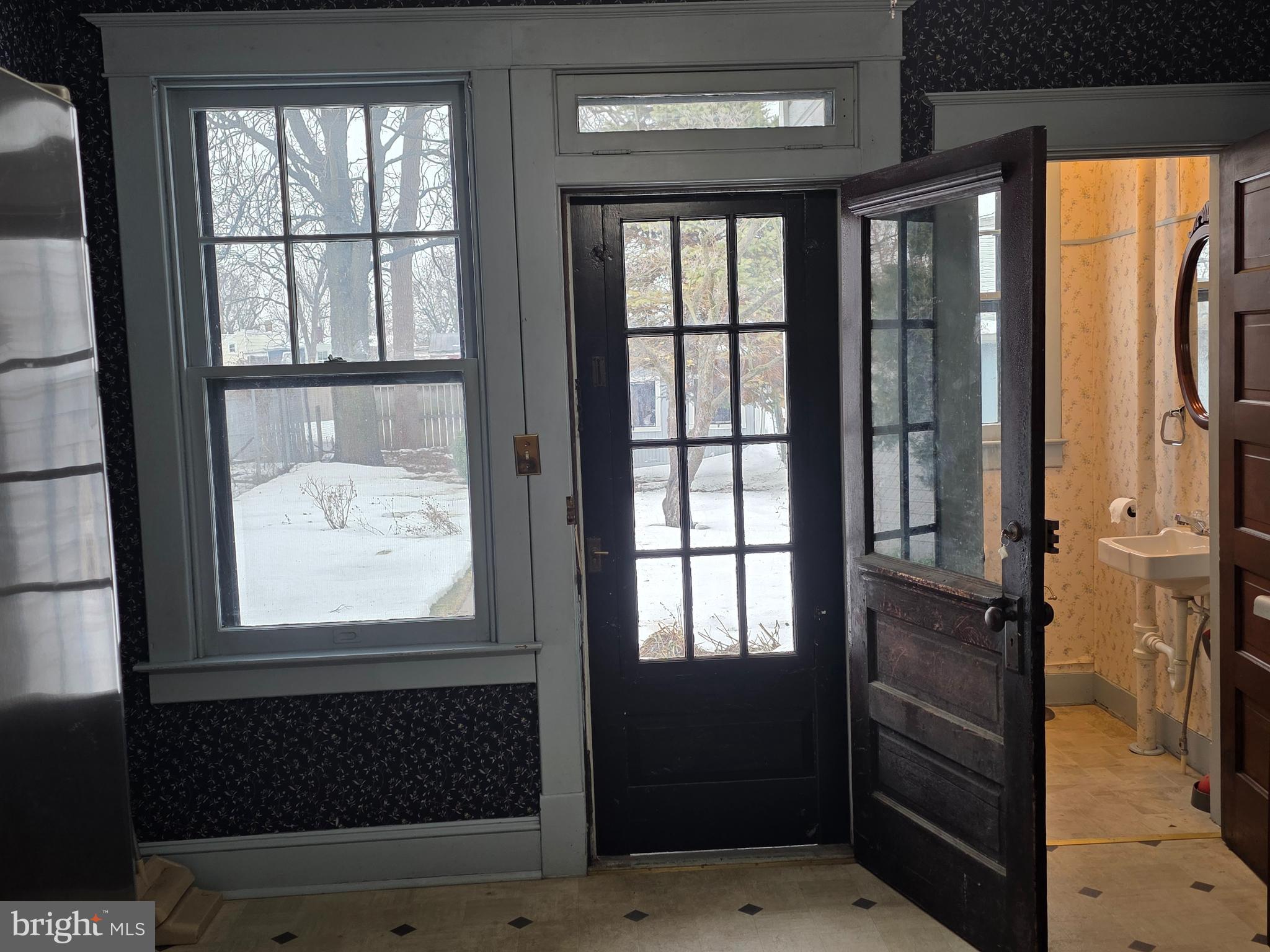 104 East 7th Street Frederick, MD 21701 - Photo 14 of 28 a view of walk in closet with window