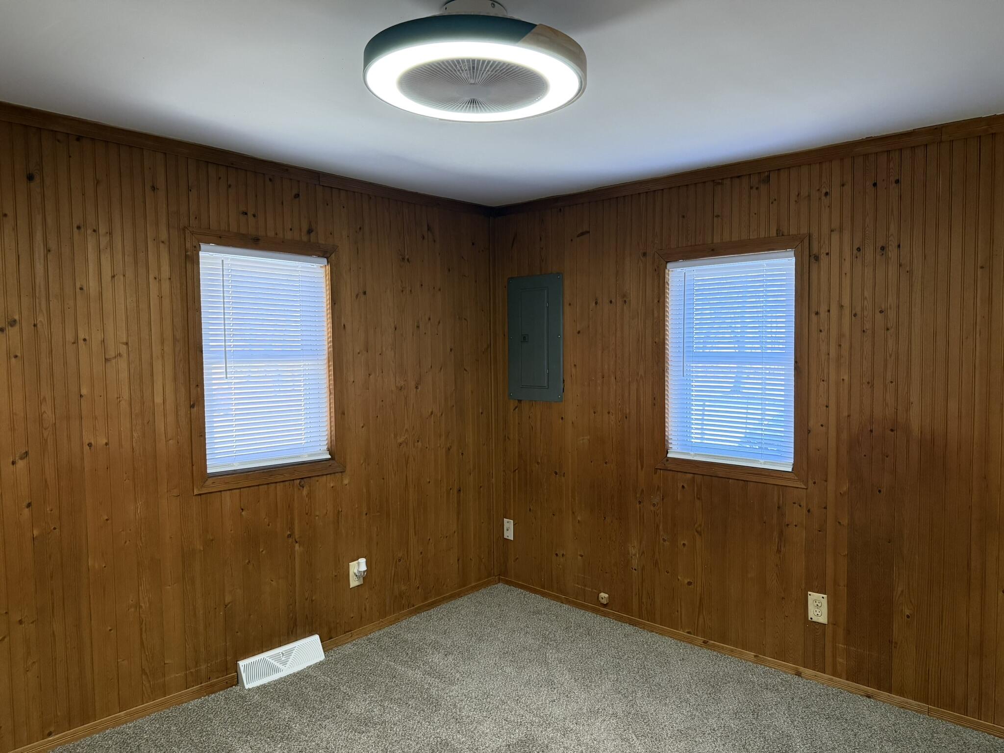 6742 Ramsey Road Hebron, IN 46341 - Photo 28 of 30 an empty room with windows and closet