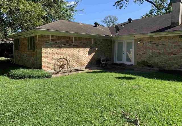 $1,995 | 1235 Elaine Drive, Beaumont, TX 77706
