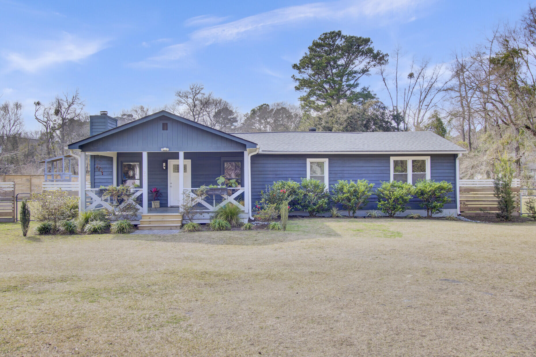 2001 Valnore Road Johns Island, SC 29455 - Photo 3 of 48 03_3_mls