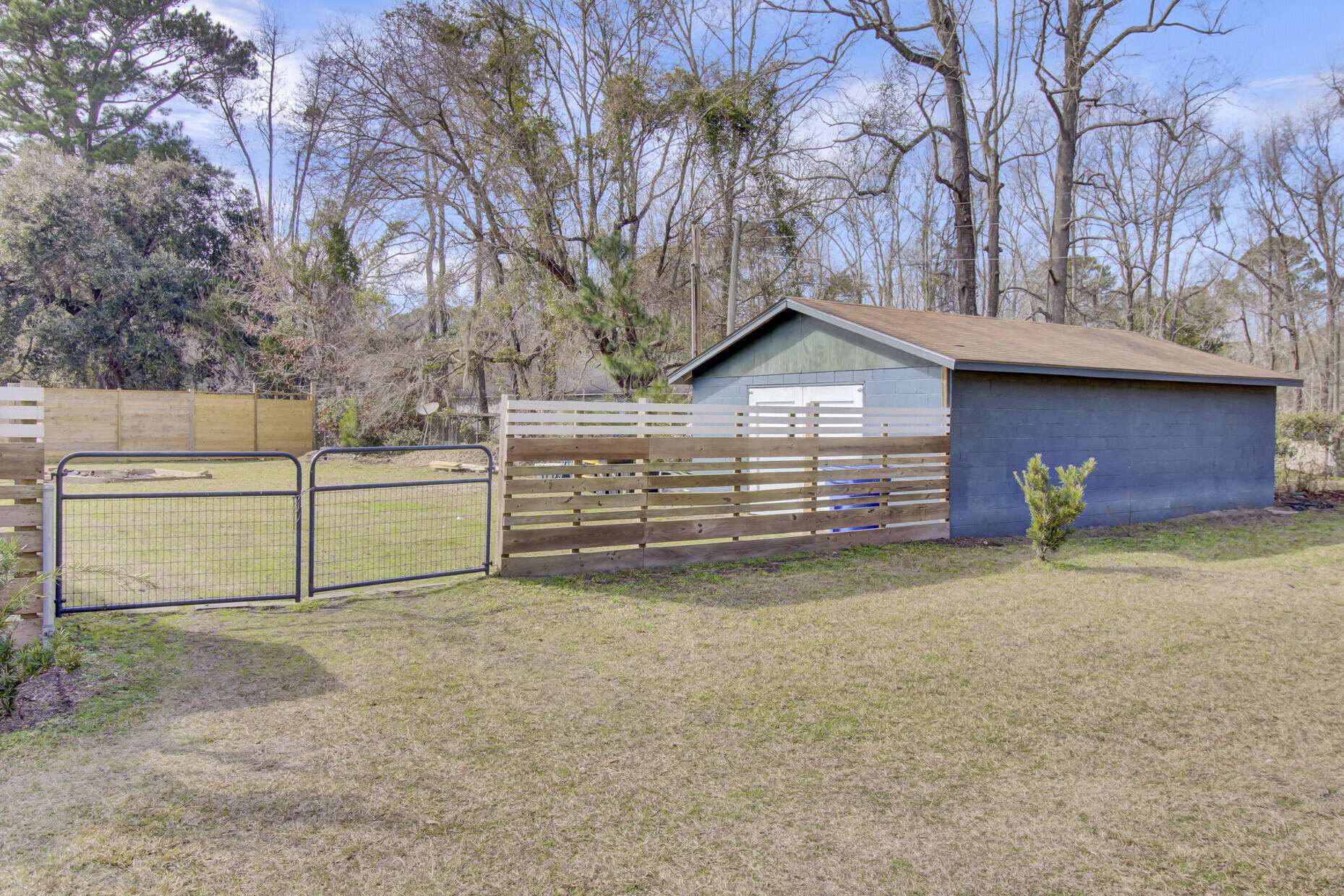 2001 Valnore Road Johns Island, SC 29455 - Photo 5 of 48 06_6_mls