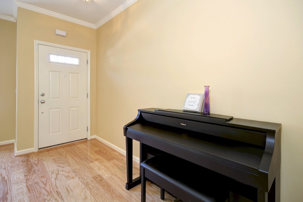 5315 Crescentview Parkway Raleigh, NC 27606 - Photo 4 of 25 Photo 4