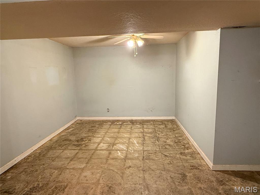 4750 Central School Road St. Charles, MO 63304 - Photo 16 of 19