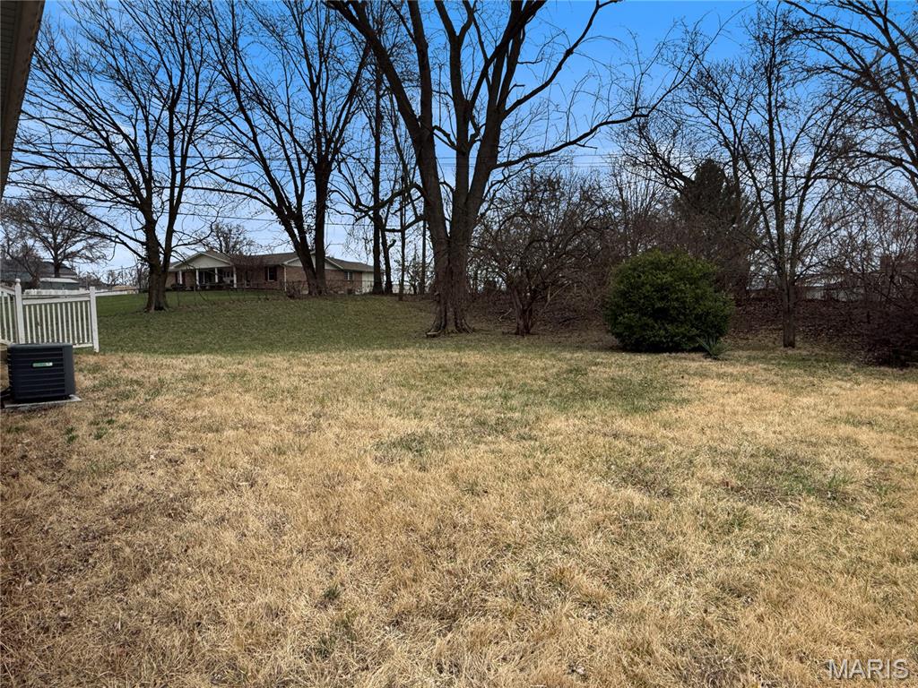 4750 Central School Road St. Charles, MO 63304 - Photo 2 of 19