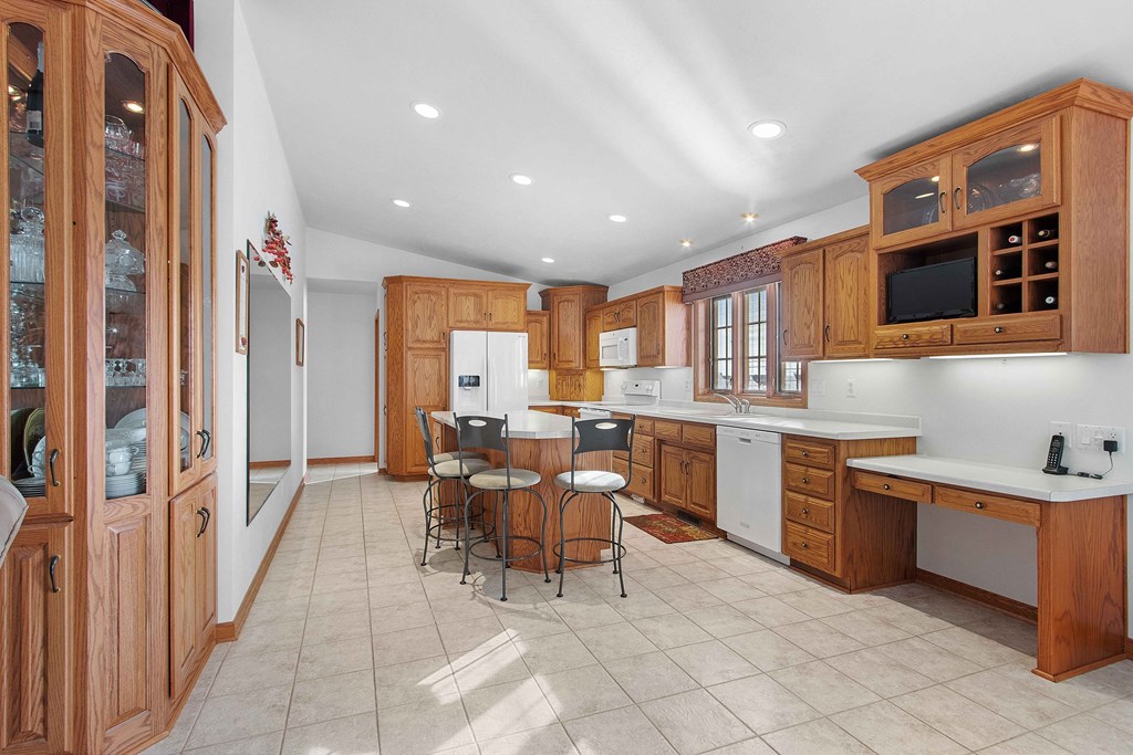 8641 Rileys Bay Road Sturgeon Bay, WI 54235 - Photo 11 of 22 Gallery Image 11