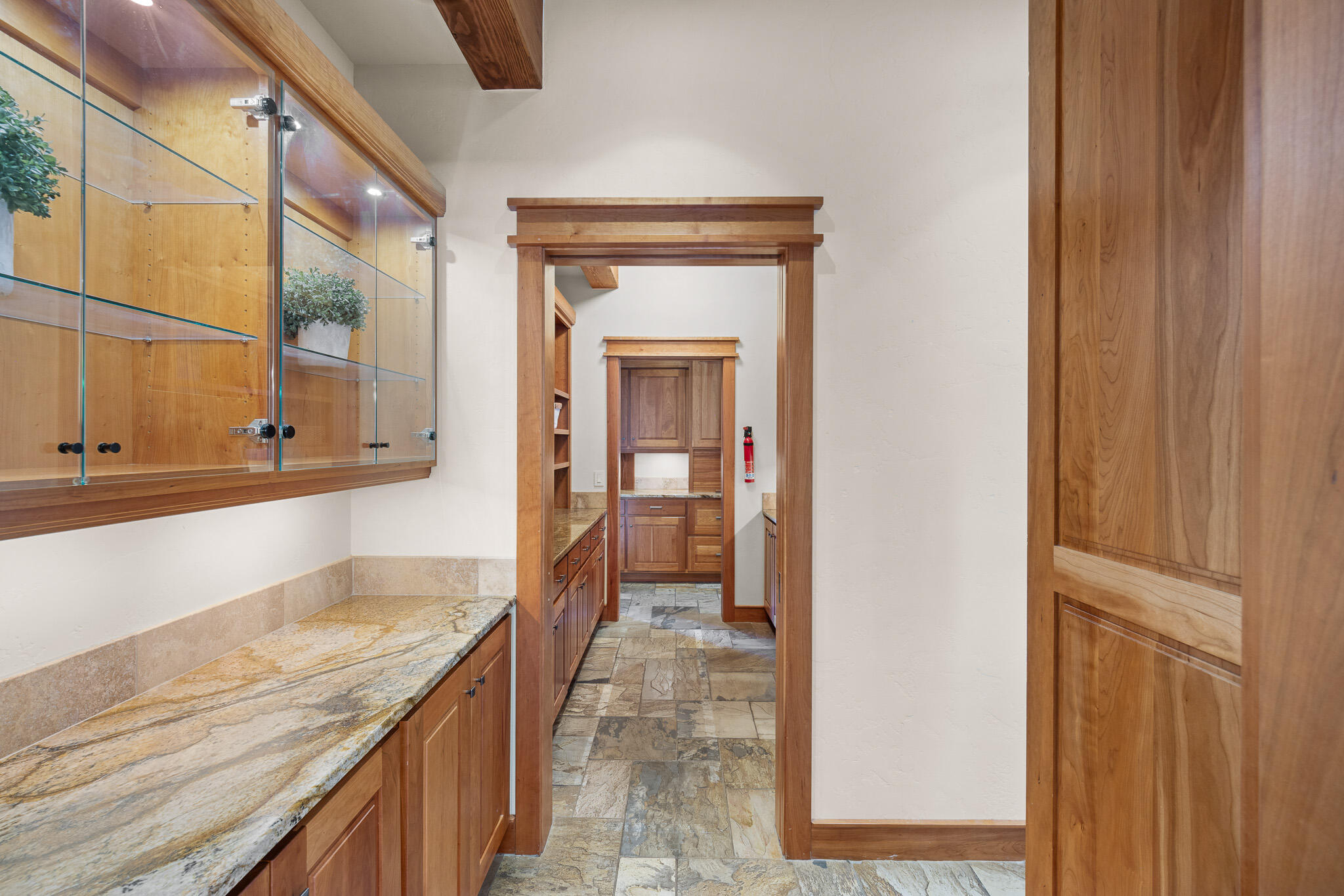 18883 Sutherland Court Bend, OR 97702 - Photo 14 of 70 A true entertainer?s essential?Butler?s Pantry with additional fridge, freezer, and ample prep space.