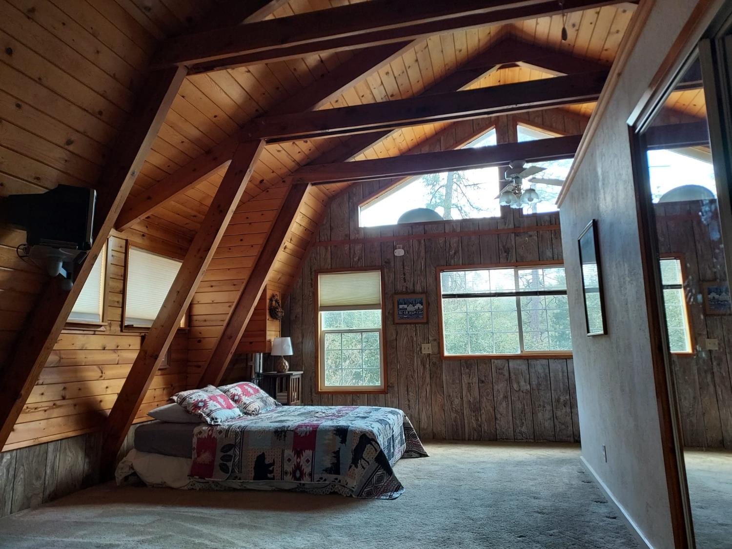 19390 Ferretti Road Groveland, CA 95321 - Photo 17 of 26