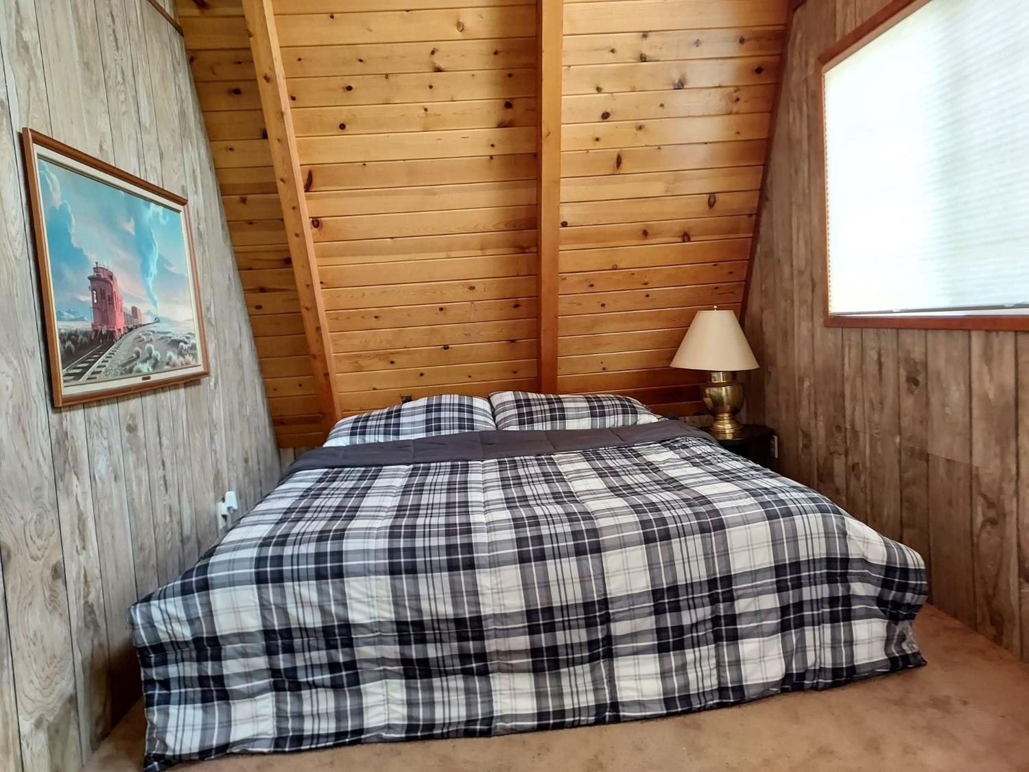 19390 Ferretti Road Groveland, CA 95321 - Photo 18 of 26